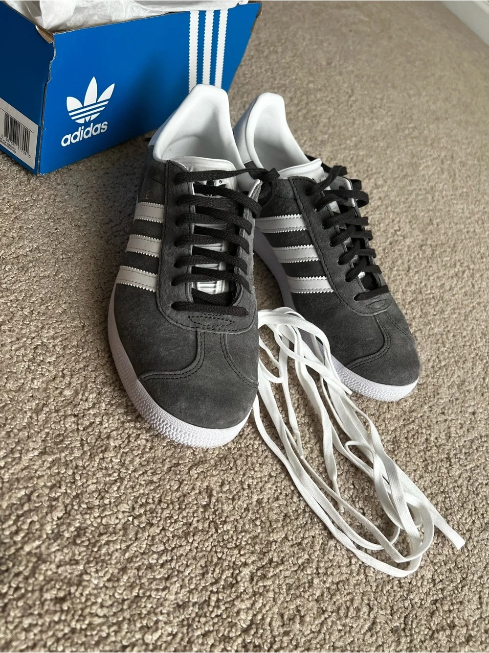 adidas Gazelle Men’s Gray Suede Sneakers with White Stripes